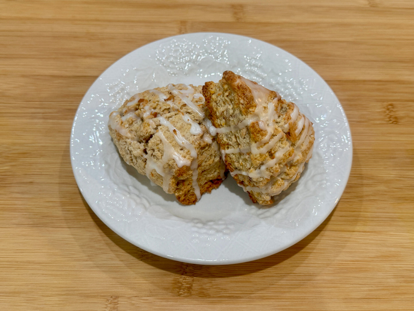 homemade carrot cake scones 