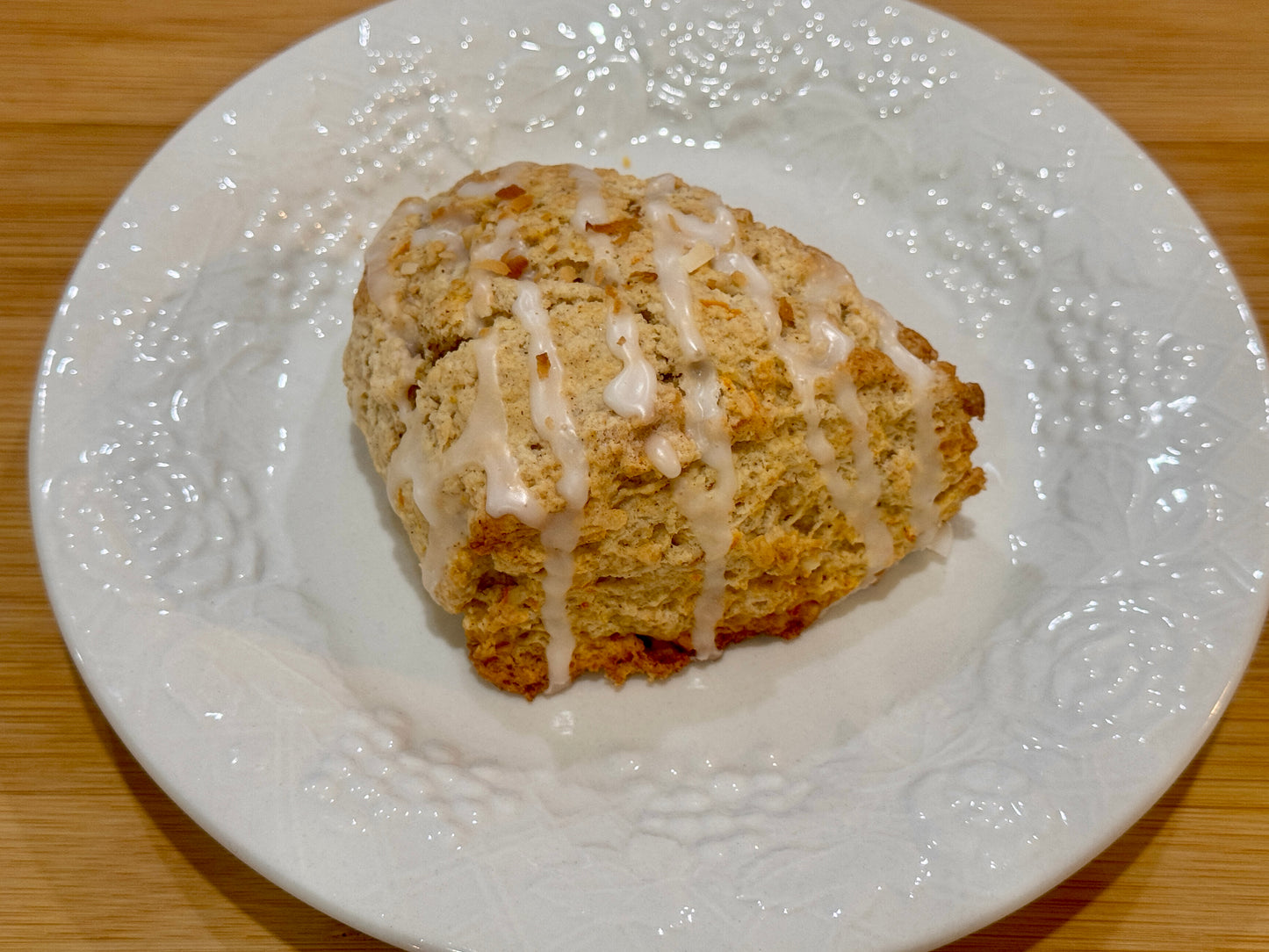 fresh carrot cake scone