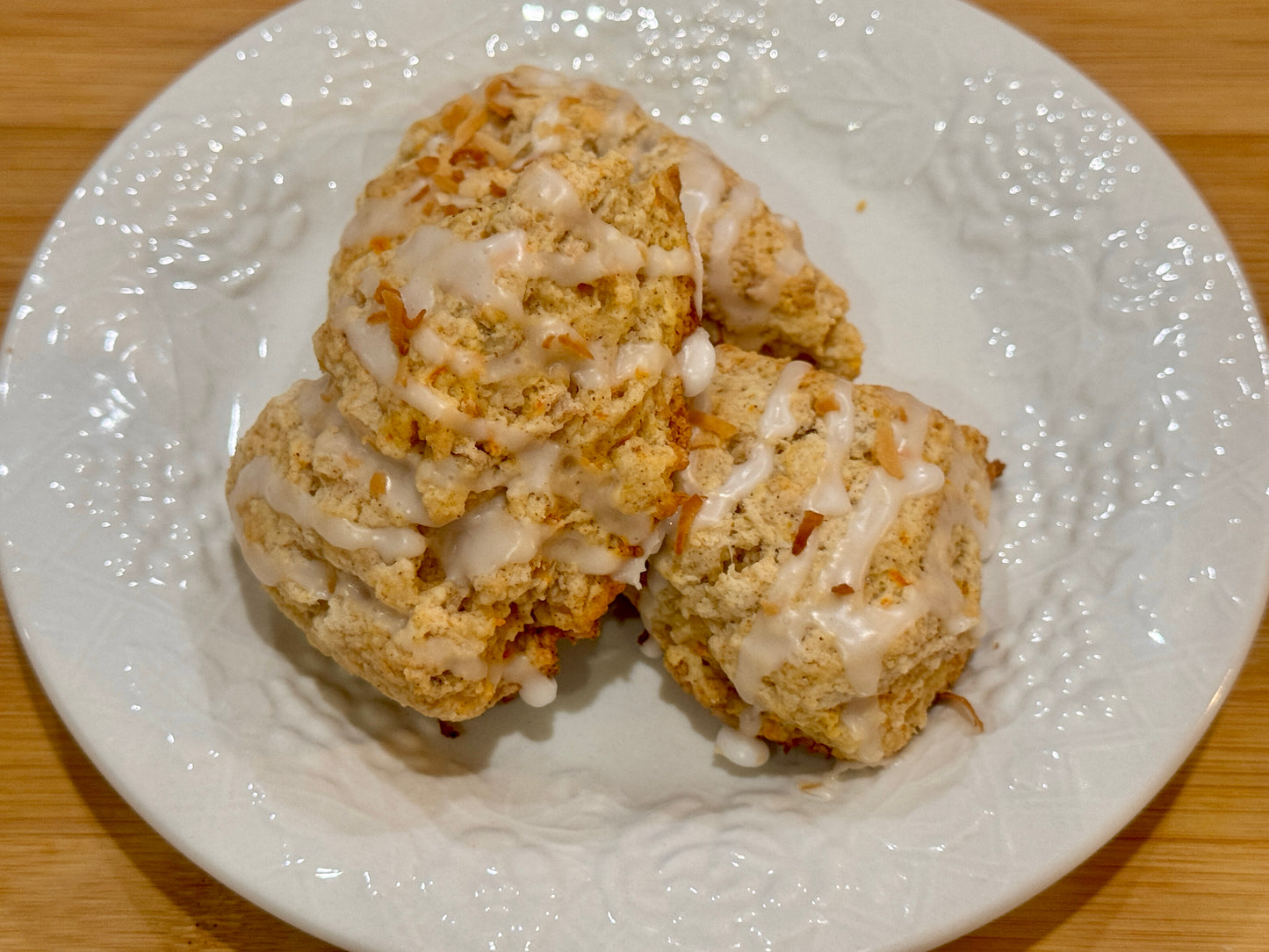 fresh carrot cake scones 